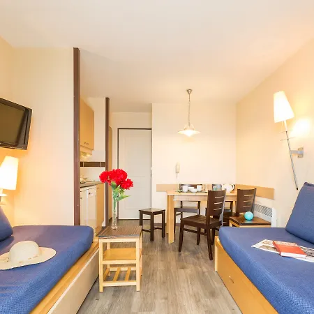 Апарт-отель Sowell Residences Le Port 3*