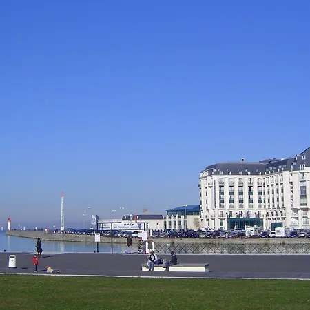 Aparthotel Sowell Residences Le Port