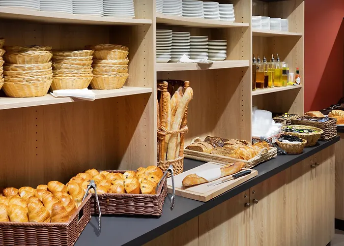 Апарт-отель Sowell Residences Le Port Трувиль-сюр-Мер