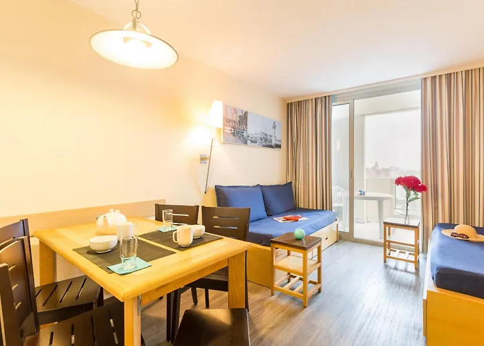 Sowell Residences Le Port Апарт-отель