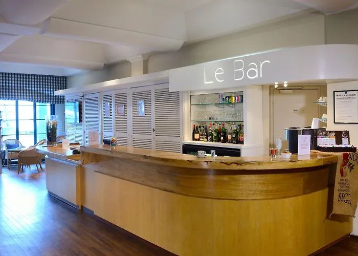 Апарт-отель Sowell Residences Le Port Трувиль-сюр-Мер